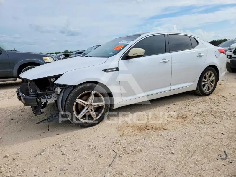 2013 KIA Optima photo