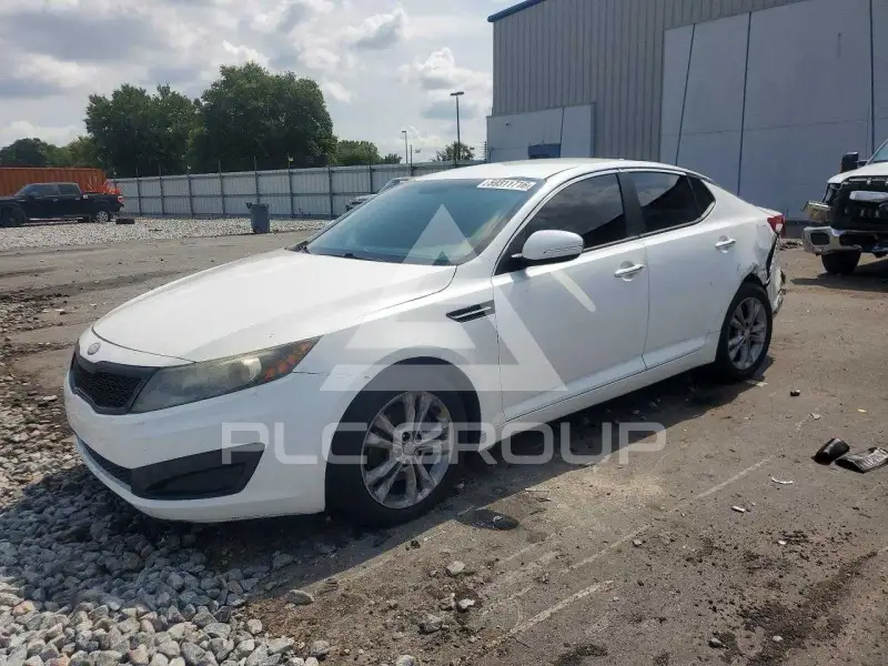 2013 KIA Optima фото