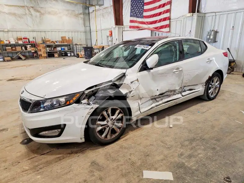 2013 KIA Optima фото
