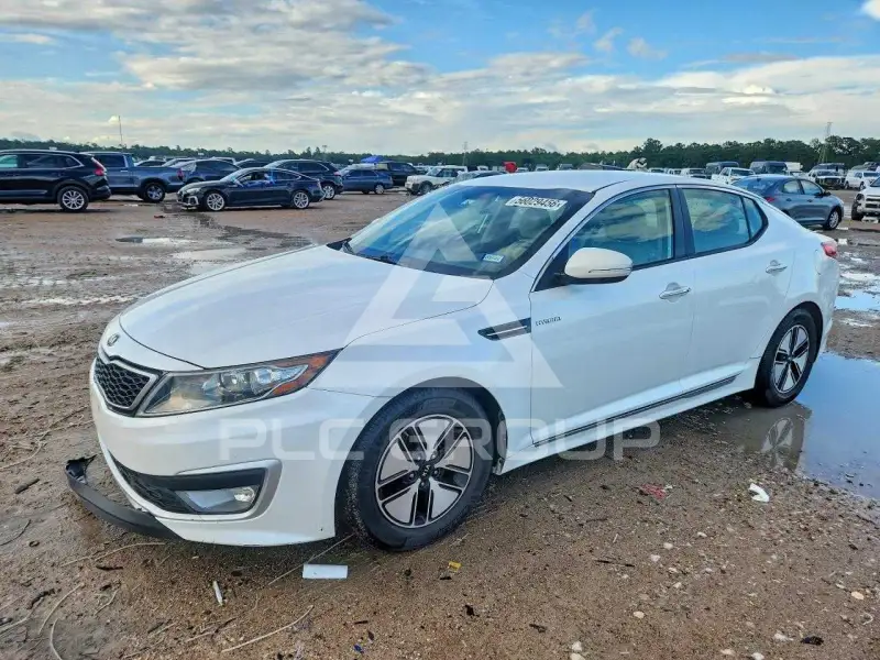 2013 KIA Optima photo