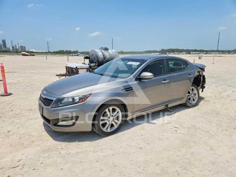 2013 KIA Optima фото