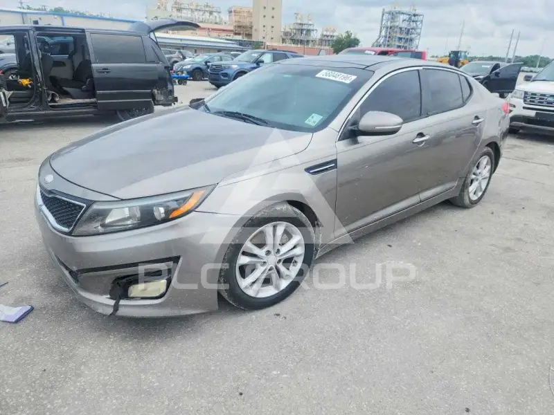 2013 KIA Optima photo