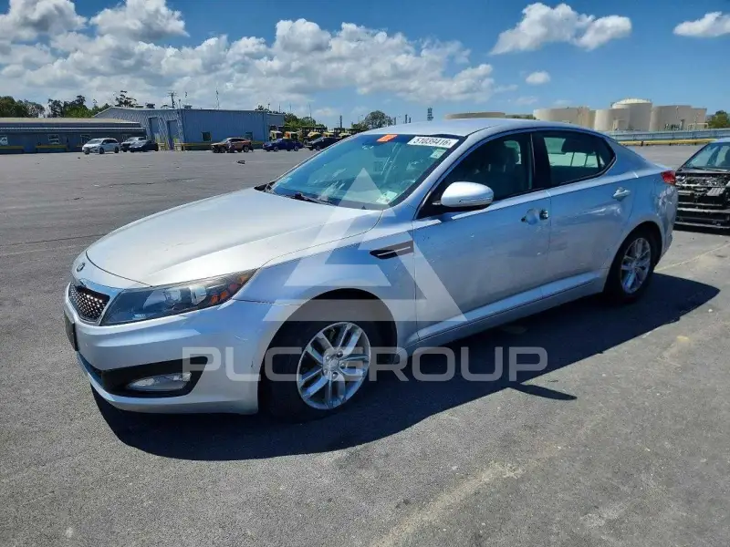 2013 KIA Optima фото