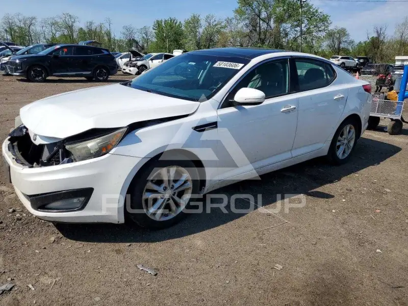 2013 KIA Optima photo