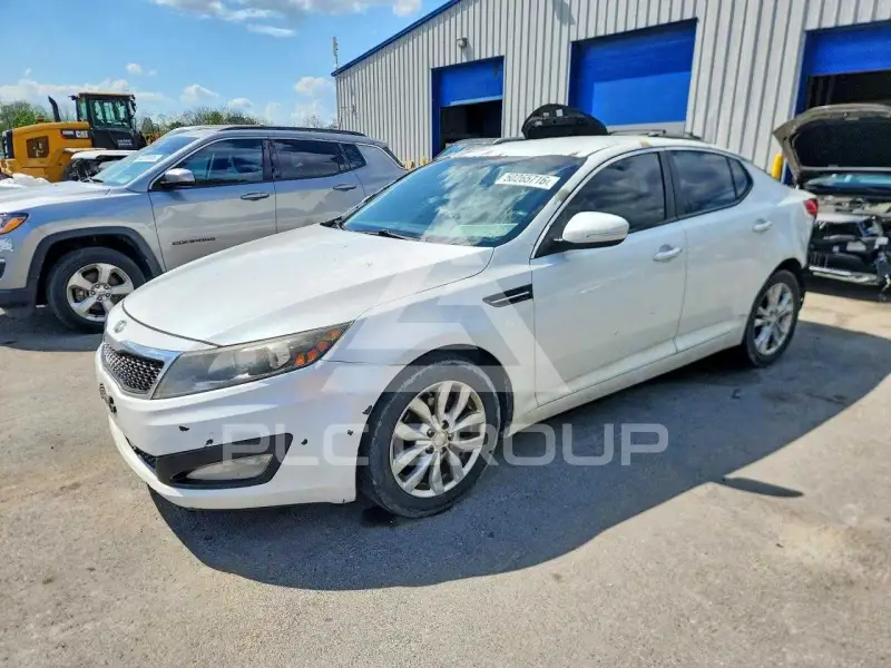2013 KIA Optima фото