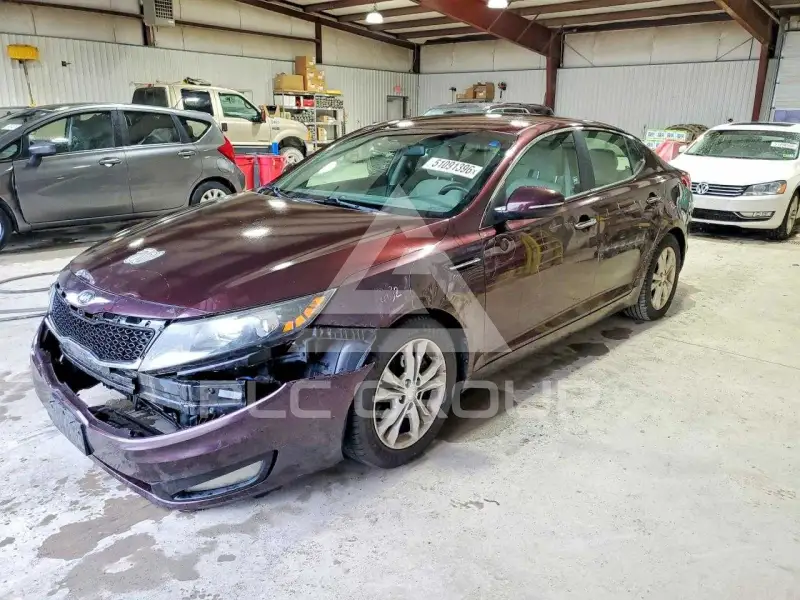 2013 KIA Optima фото