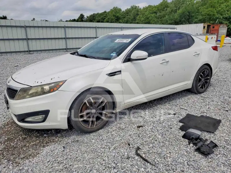 2013 KIA Optima photo