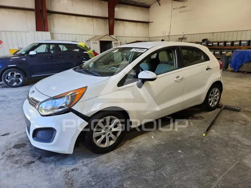 2013 KIA Rio фото