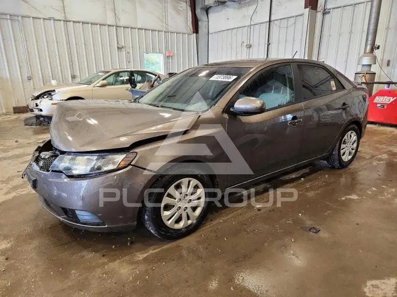2013 KIA Forte фото