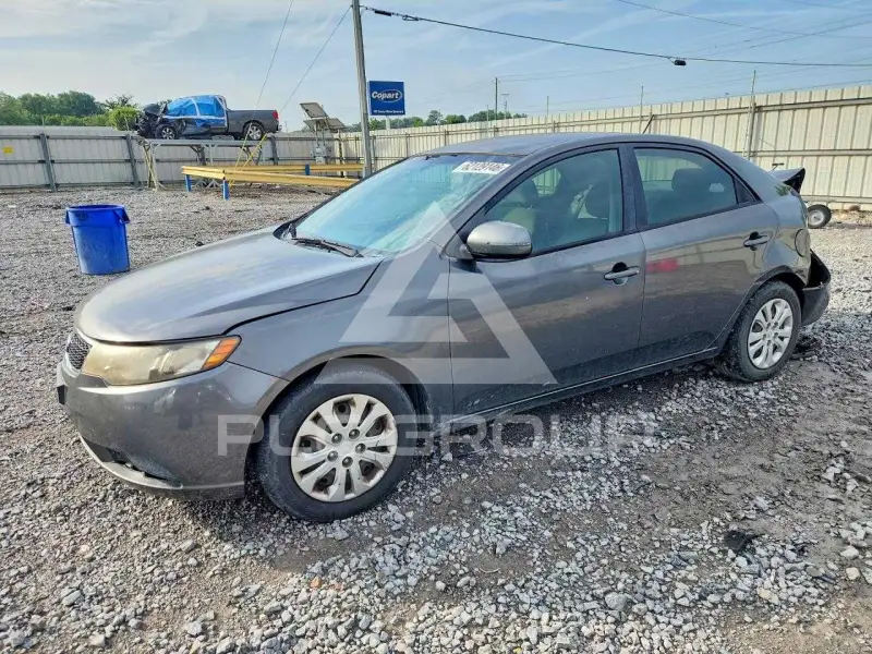 2013 KIA Forte фото