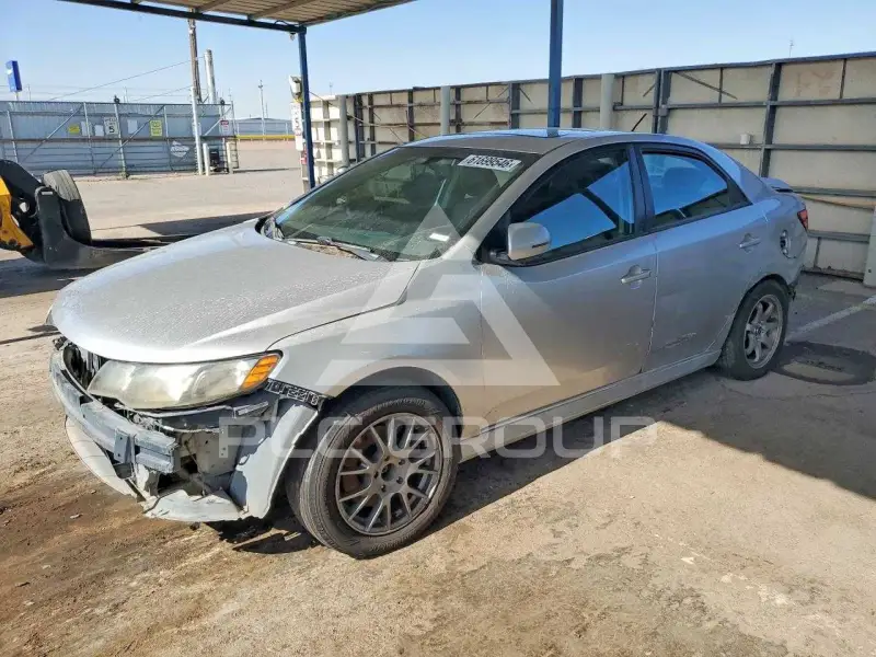 2013 KIA Forte photo