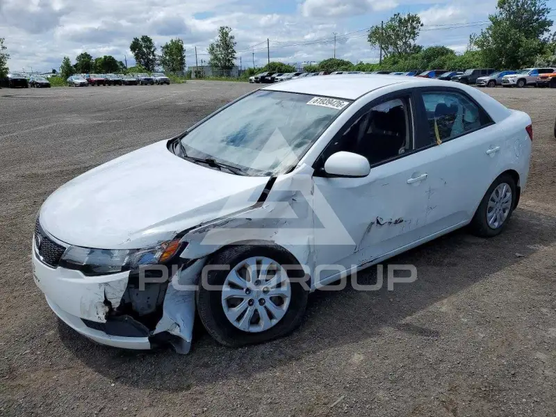 2013 KIA Forte фото