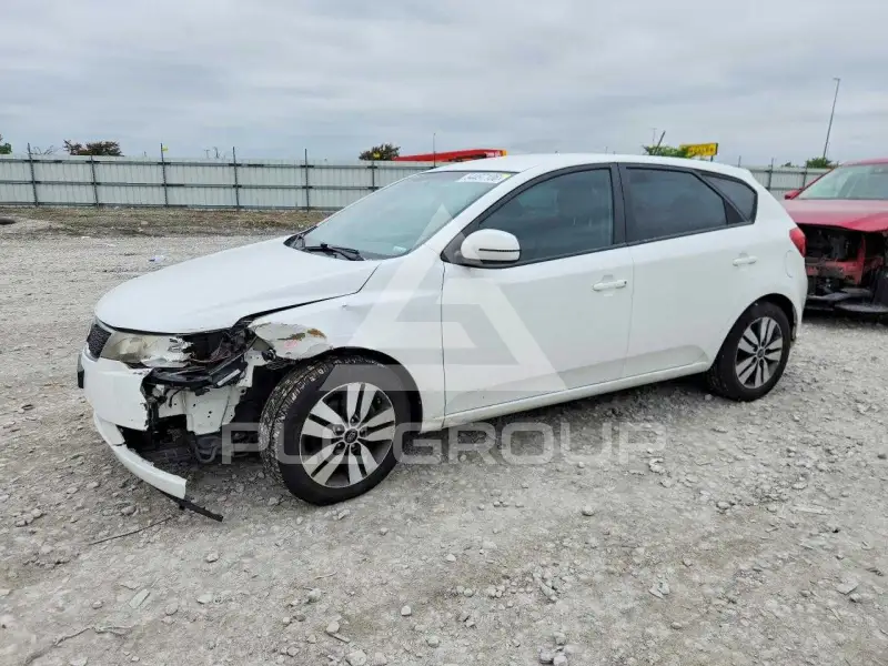 2013 KIA Forte фото