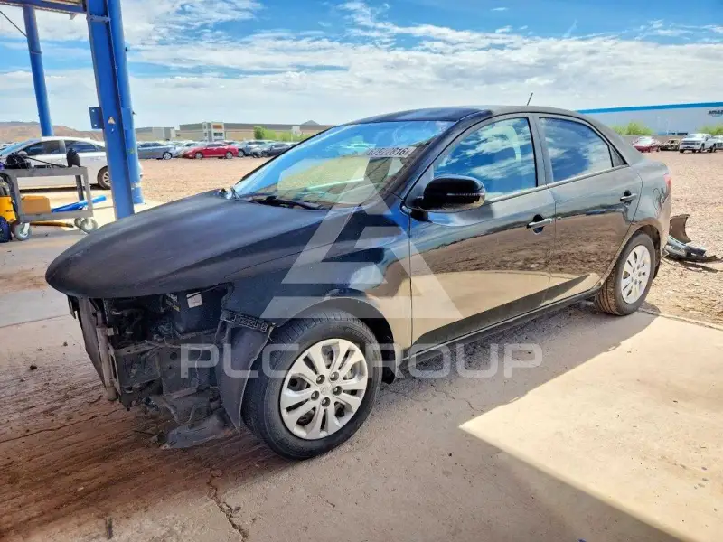 2013 KIA Forte photo