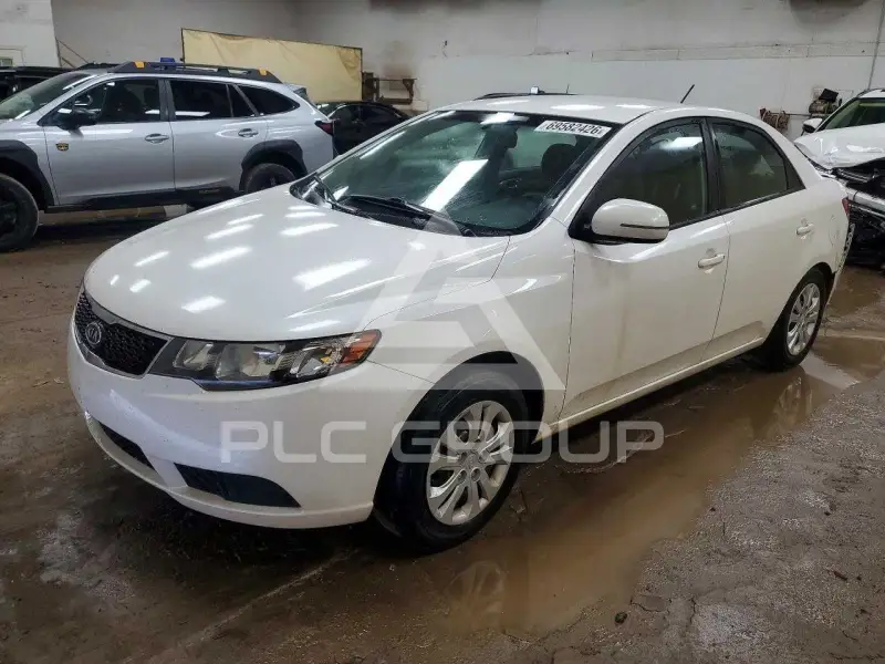 2013 KIA Forte фото