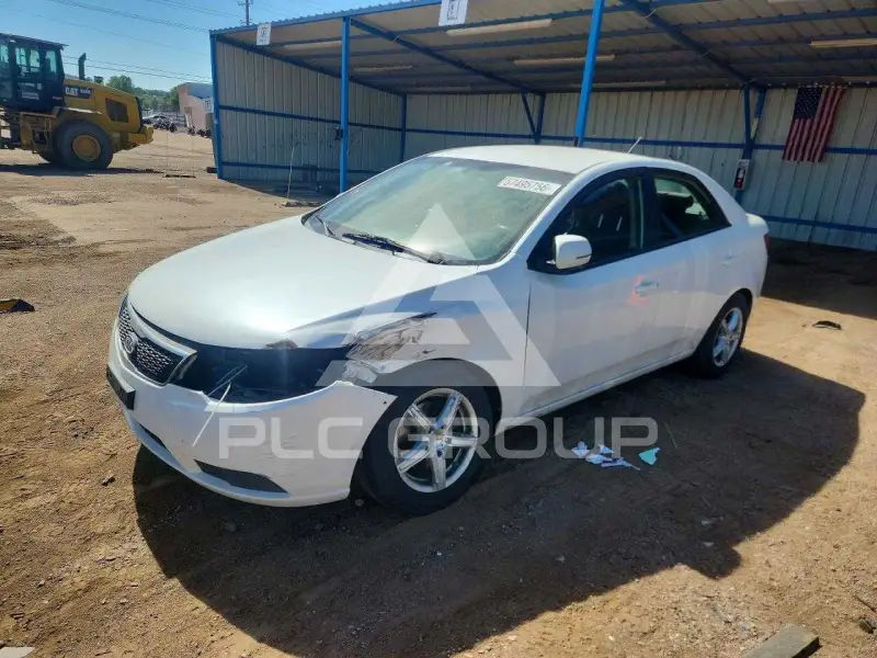 2013 KIA Forte фото