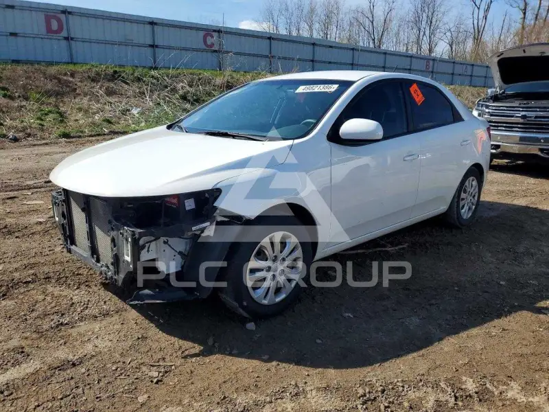 2013 KIA Forte фото