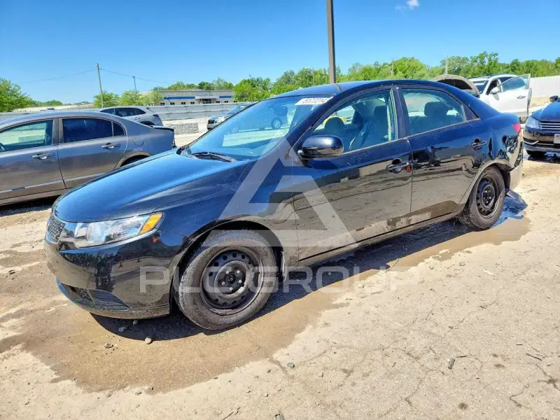 2013 KIA Forte фото