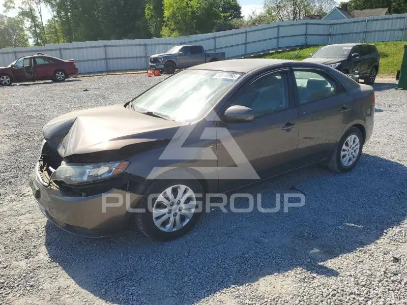 2013 KIA Forte photo