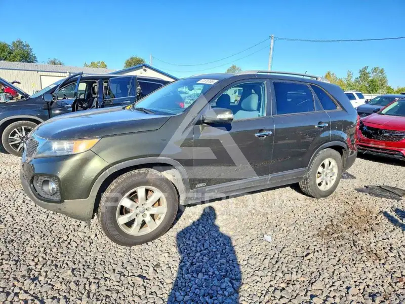2013 KIA Sorento photo