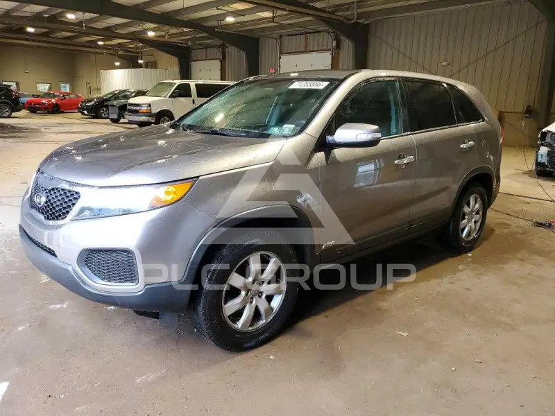 2013 KIA Sorento фото