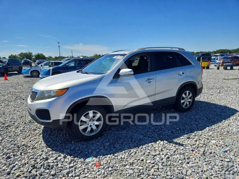 2013 KIA Sorento фото