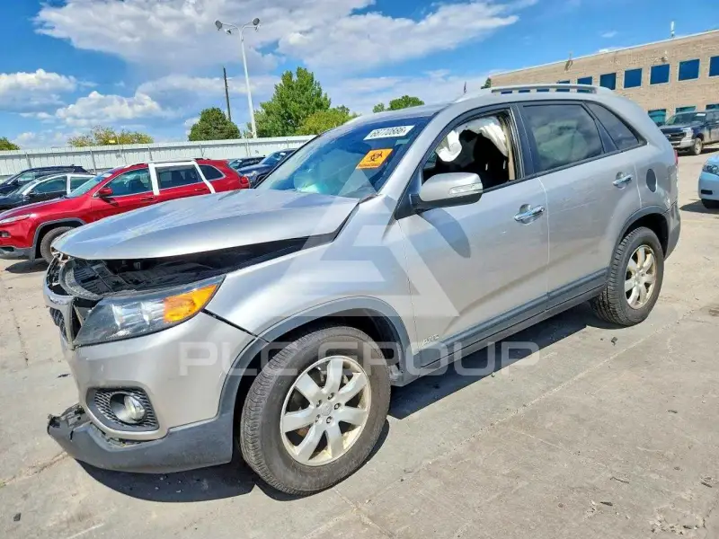 2013 KIA Sorento фото