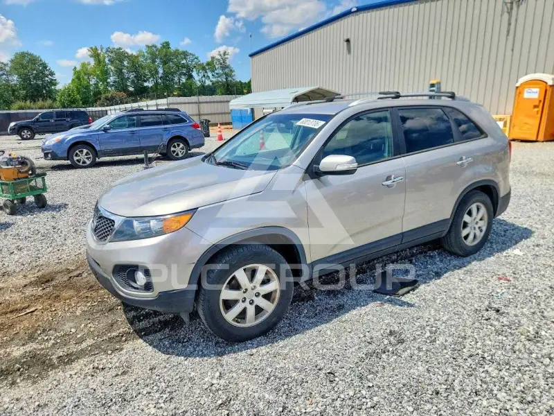 2013 KIA Sorento photo
