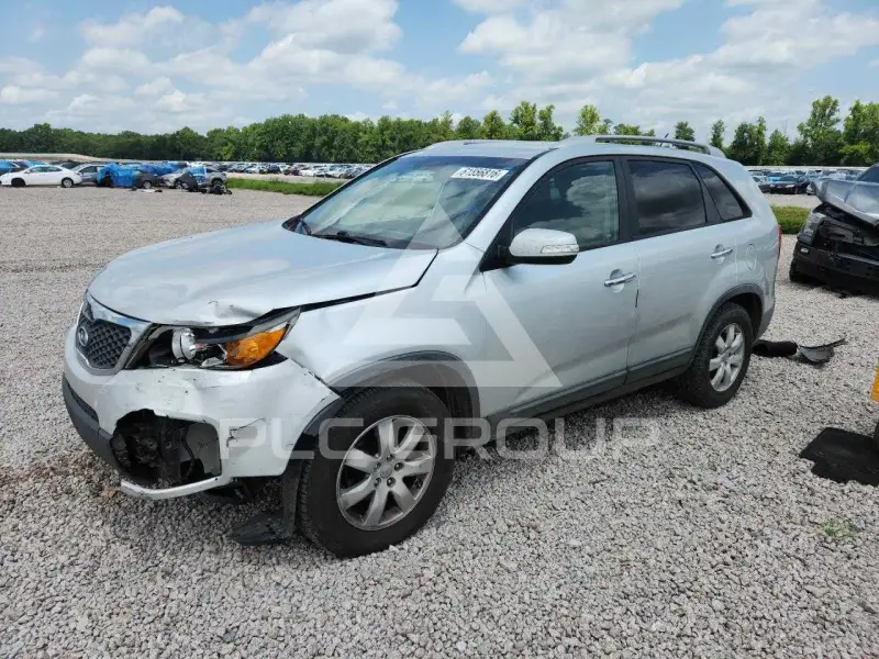 2013 KIA Sorento фото