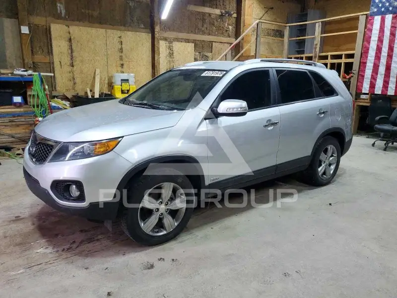 2013 KIA Sorento photo