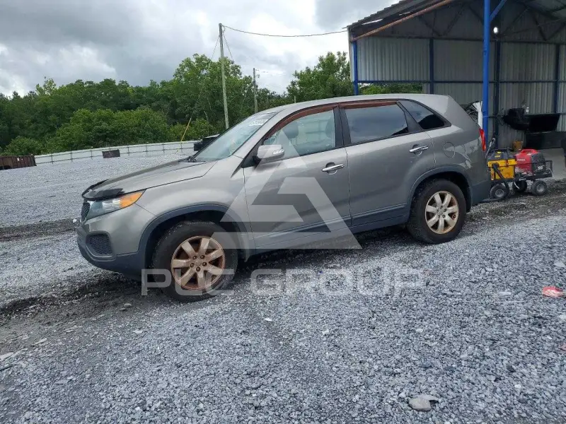2013 KIA Sorento фото