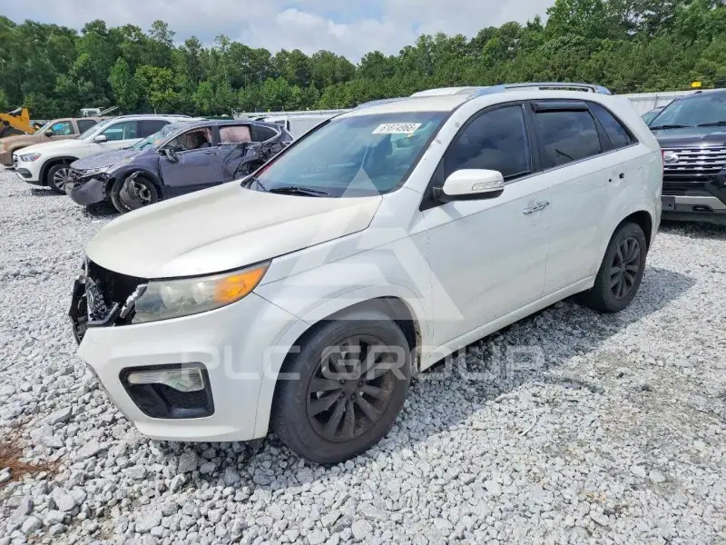 2013 KIA Sorento фото