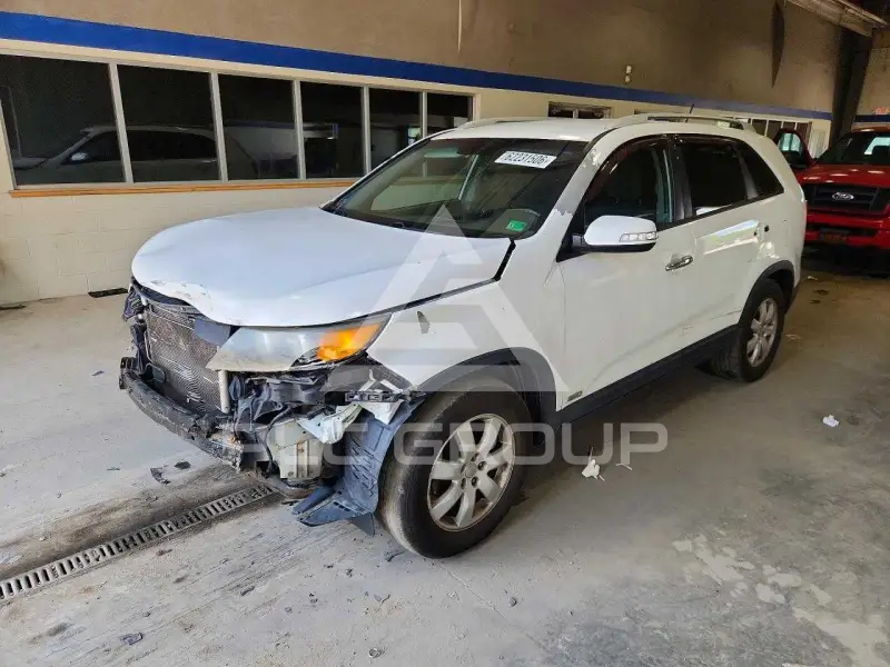 2013 KIA Sorento фото