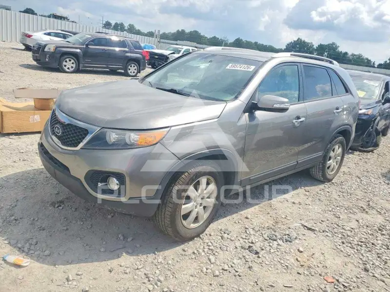 2013 KIA Sorento фото