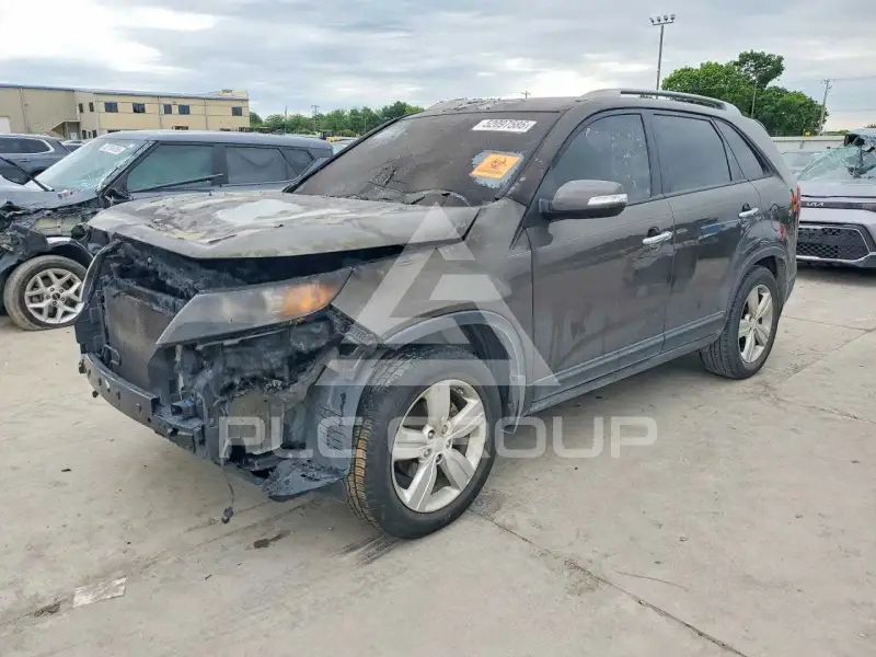 2013 KIA Sorento фото