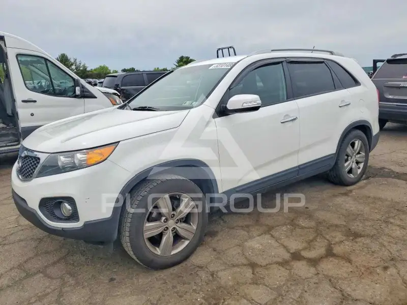 2013 KIA Sorento фото