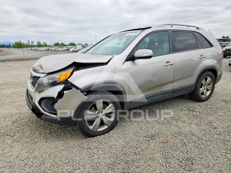 2013 KIA Sorento photo