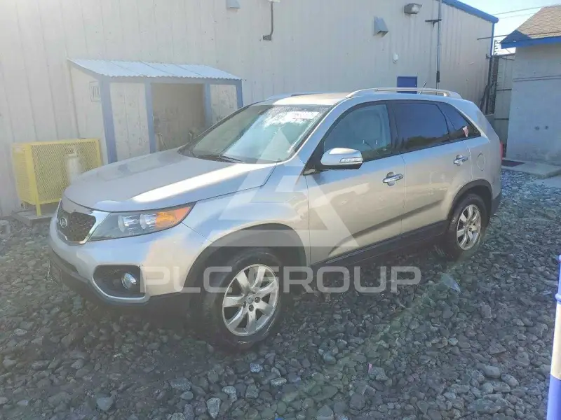 2013 KIA Sorento photo