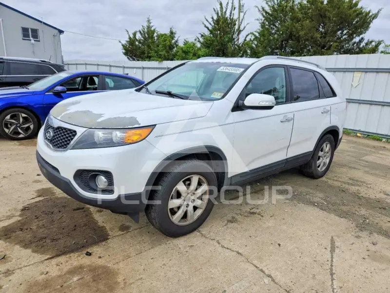 2013 KIA Sorento photo