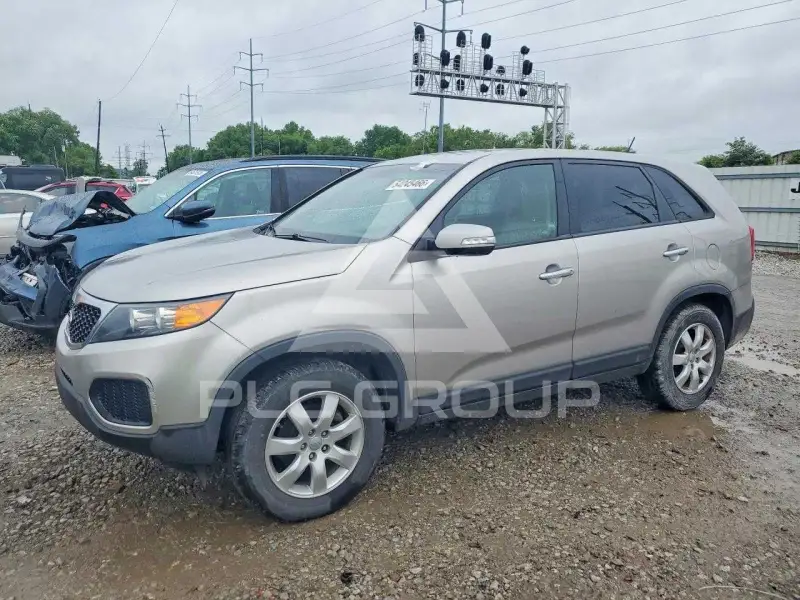 2013 KIA Sorento photo