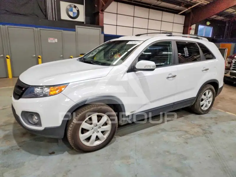 2013 KIA Sorento фото