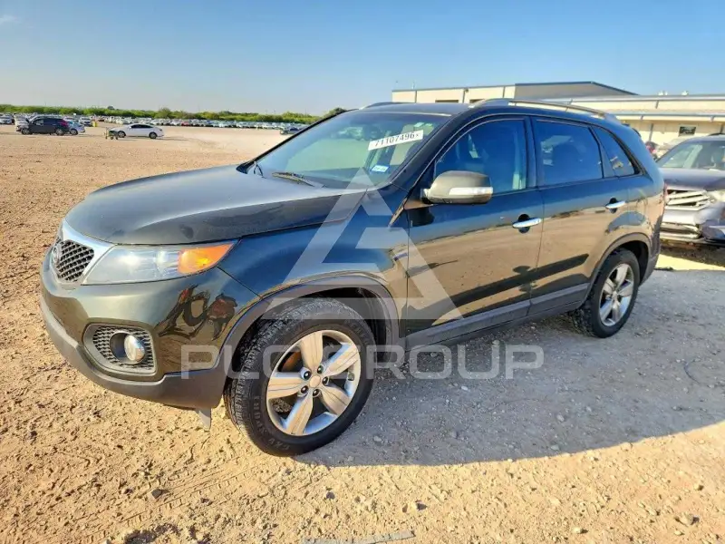 2013 KIA Sorento фото