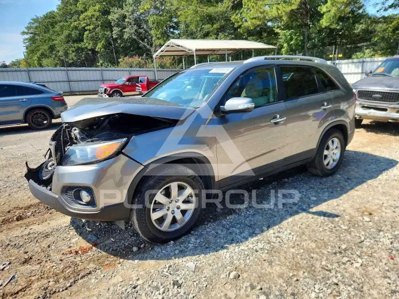2013 KIA Sorento фото