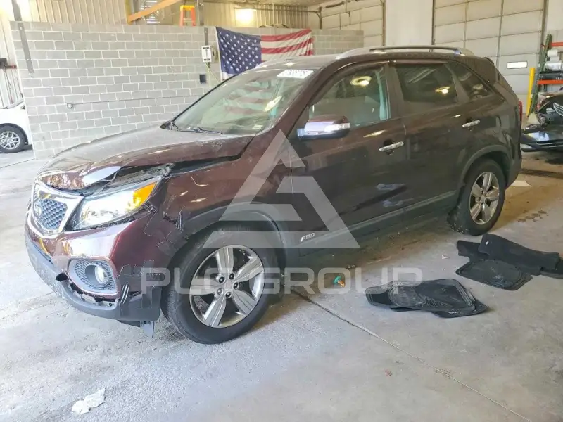 2013 KIA Sorento фото