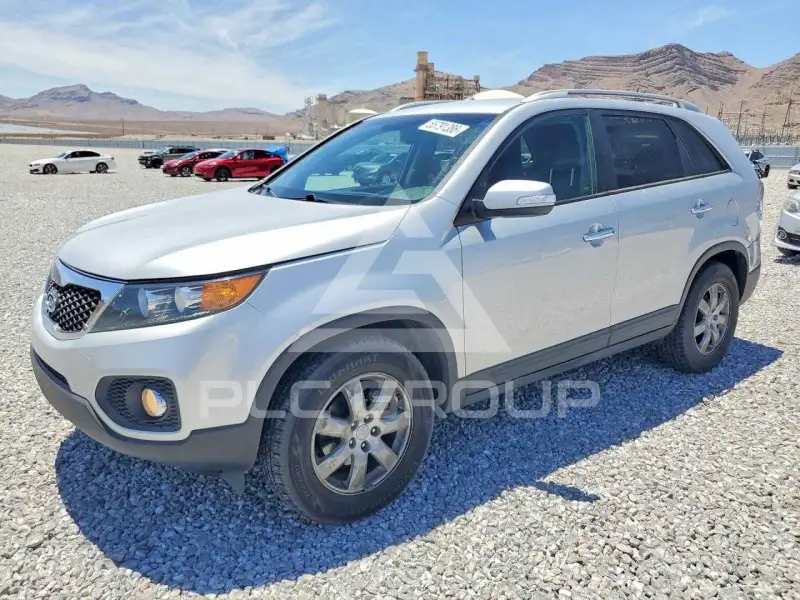 2013 KIA Sorento фото