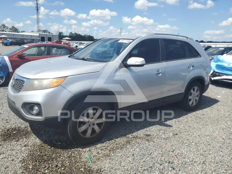 2013 KIA Sorento фото