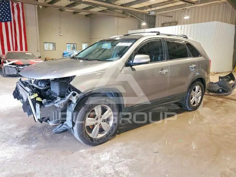 2013 KIA Sorento фото