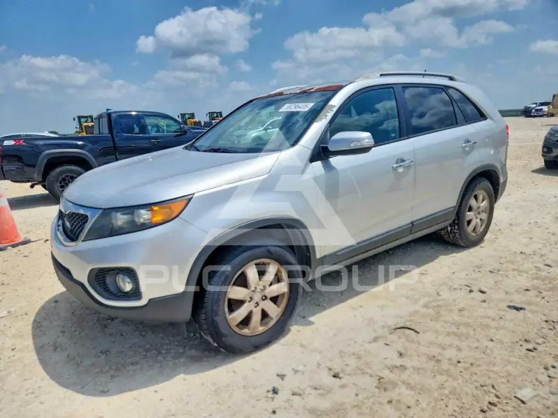 2013 KIA Sorento фото