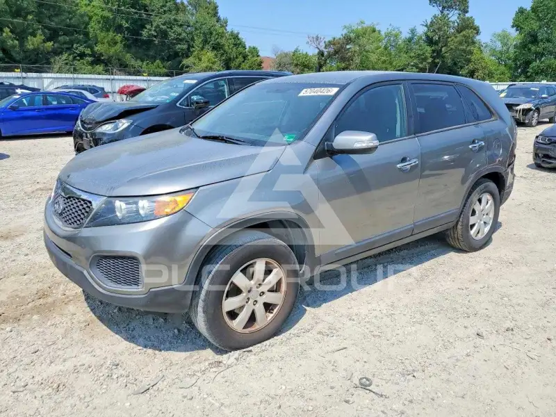 2013 KIA Sorento фото