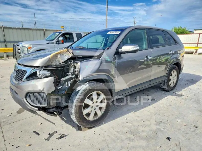 2013 KIA Sorento photo